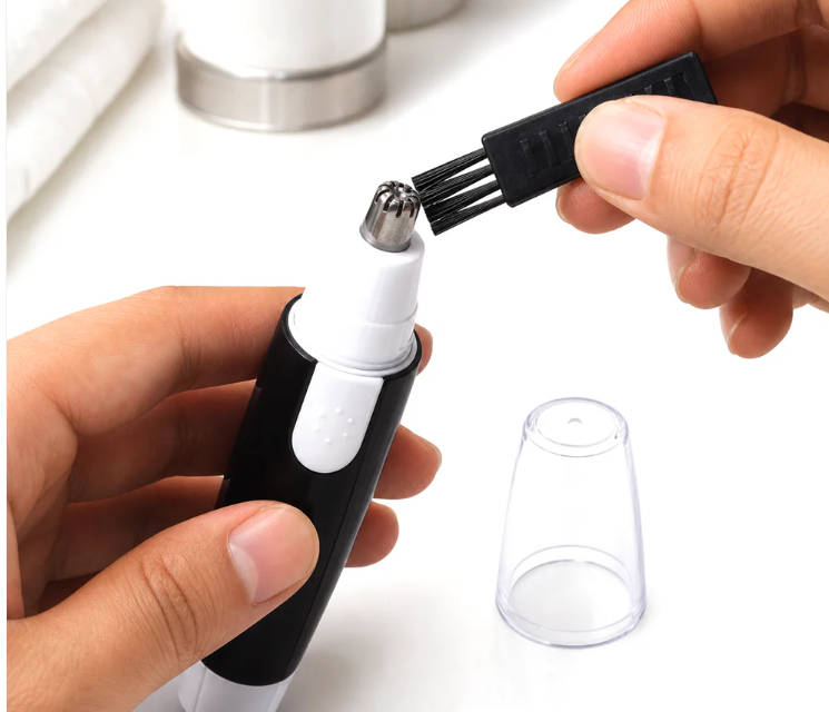 Ear & Nose Hair Trimmer – Painless, Battery-Operated